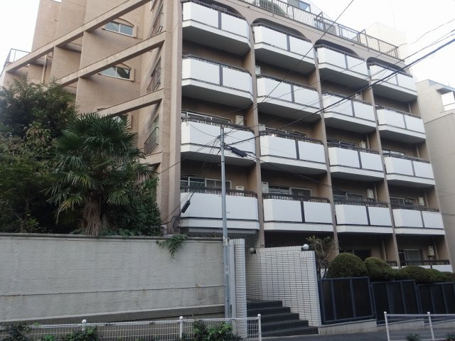 ワコーレ第2マンションの外観