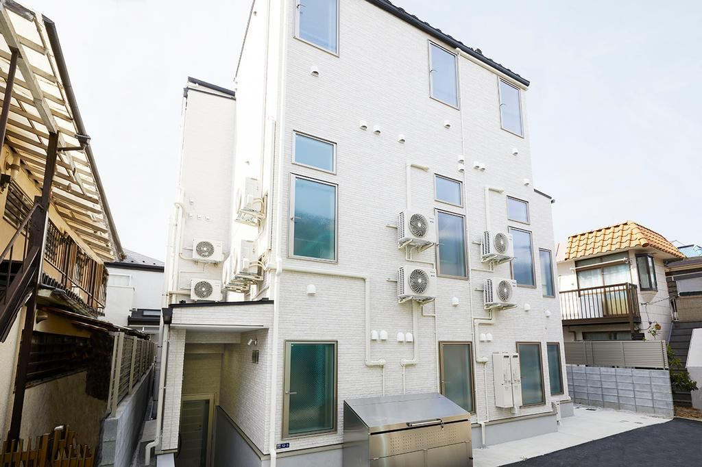 ＱＵＱＵＲＩ北新宿　２０２（業１００）の外観