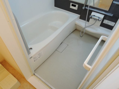 【浴室】 | メゾンドボヌール秀A棟