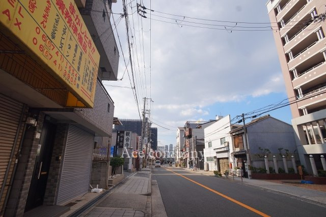 【前面道路含む現地写真】 | 生野区桃谷5丁目 | 前道広々！歩道付きです♪