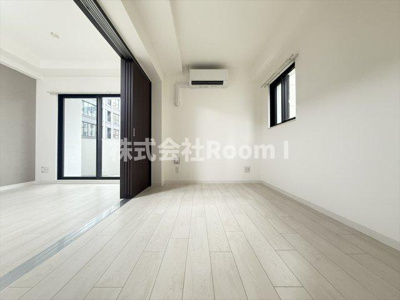 【寝室】 | パークス堺筋本町 | 使い勝手のいい寝室です