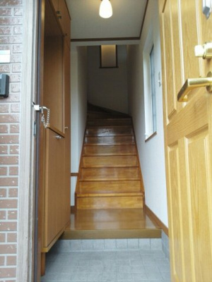 【玄関】 | プログレスＢ | 明るい玄関です
