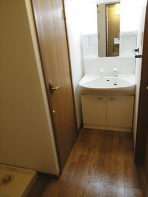 【洗面所】 | プログレスＢ | 脱衣スペースもあります