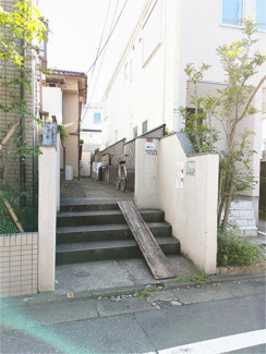 【エントランス】