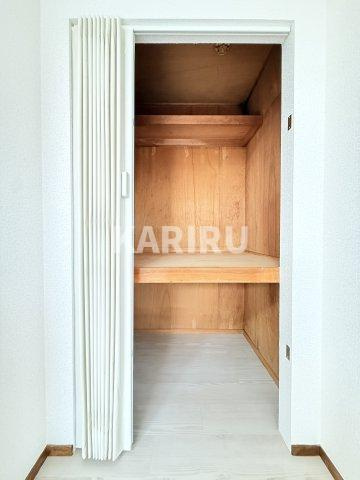 ティーホームズ新大阪の収納