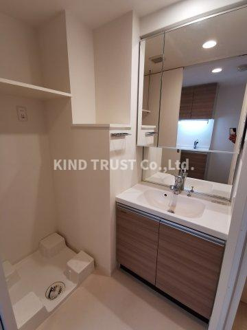 アーバネックス堂島の洗面所|忙しい朝には欠かせない洗面所です