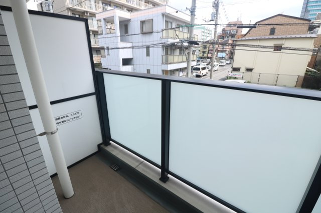 【バルコニー】