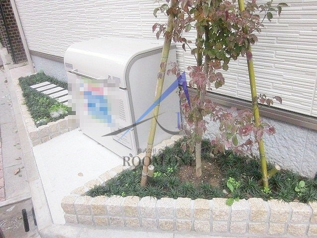 ウィステリア高円寺のその他共用部分|敷地内ゴミ置き場です。