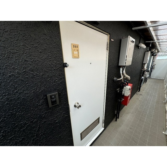 メゾンクレセールの玄関