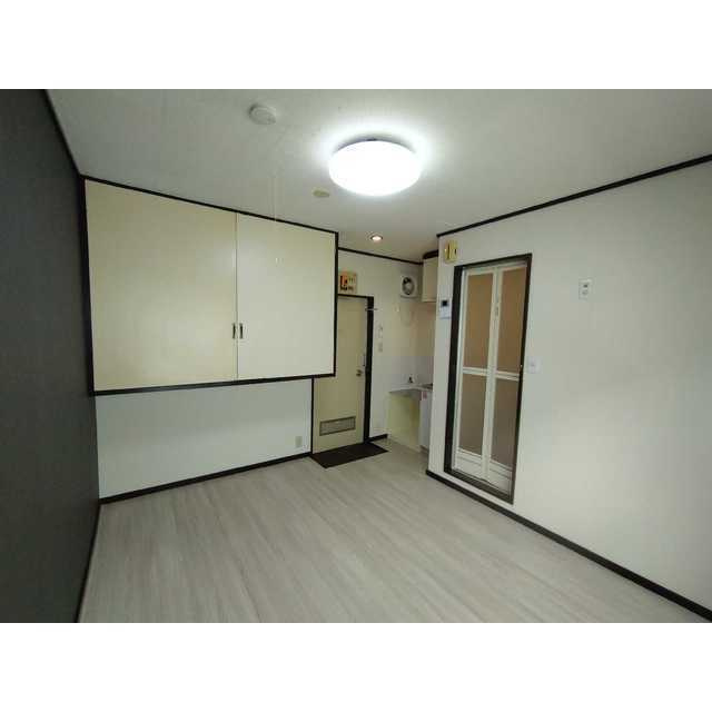 メゾンクレセールの居間・リビング|おしゃれなリビングです