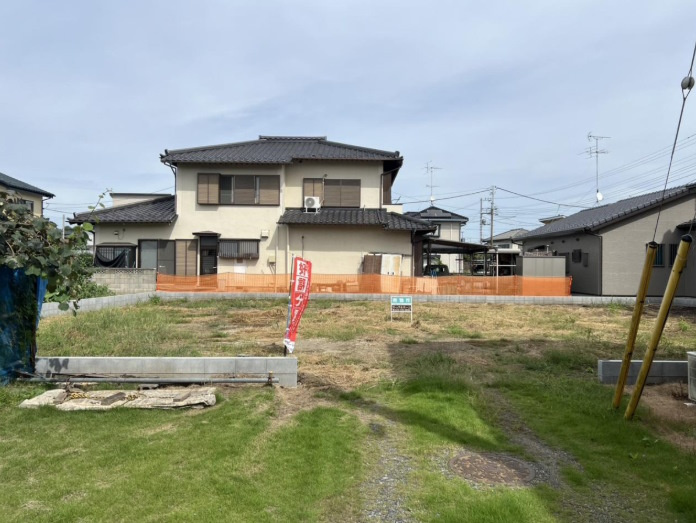 敷地面積53.3坪　売地　川越市笠幡の前面道路含む現地写真|№①　協定道路でお車の出入りも楽々♪