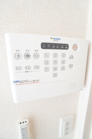【セキュリティ】 | フェニックス | ※同物件・反転タイプの写真です。