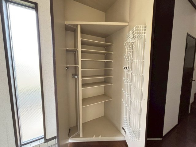 西岐波白土の収納