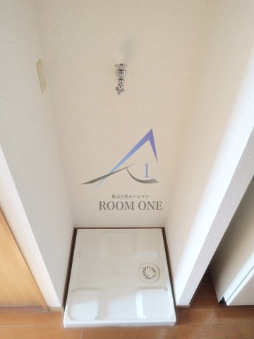 ステューディオ千歳台の設備|洗濯機置き場です。