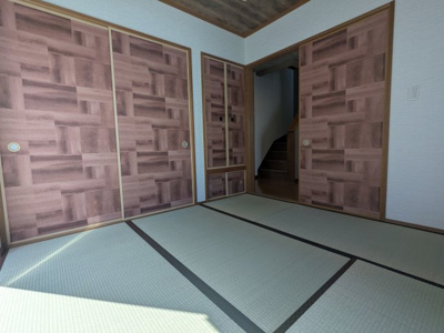 【和室】 | 緑町２丁目　中古戸建 | 襖などアクセントになっています。