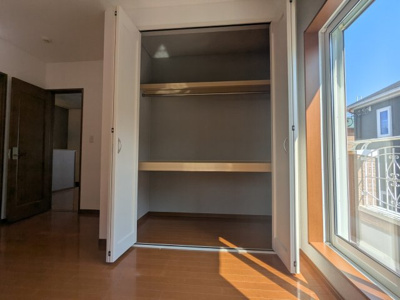 【収納】 | 緑町２丁目　中古戸建 | 高さもありお荷物がたくさん収納できます。