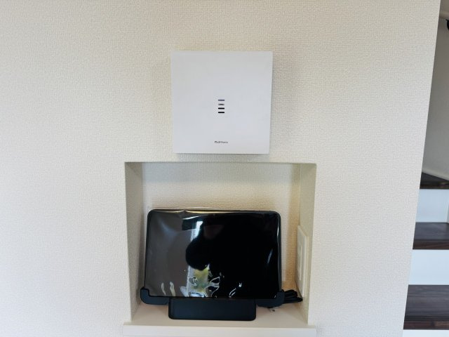 八王子市　川口町　新築一戸建て　２３ー３期のセキュリティ|～TVモニター付インターホン　訪問者の確認に便利です～