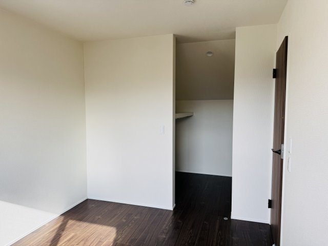 八王子市　川口町　新築一戸建て　２３ー３期の収納|～ウォークインクローゼットでお荷物がスッキリ収まります～