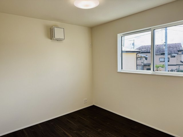 八王子市　川口町　新築一戸建て　２３ー３期の洋室|～2階5.2帖の洋室です～