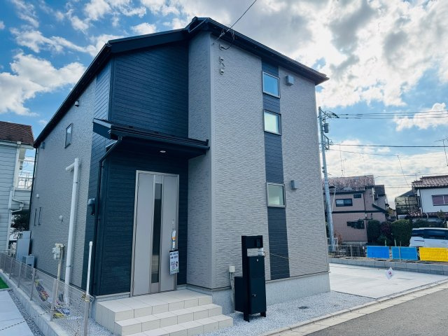 八王子市　川口町　新築一戸建て　２３ー３期の外観|～徒歩圏内にスーパー・コンビニ・ドラッグストアの揃った住環境　落ち着きのある住宅地～