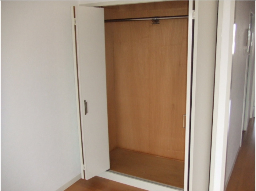 諏訪野ビルの収納|ちょっとした収納スペースも充実しています