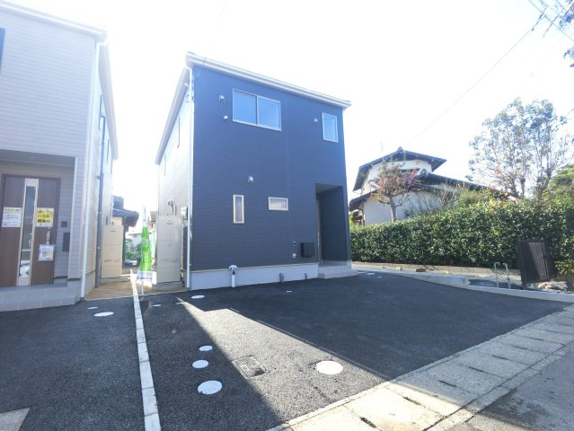 三養基郡基山町小倉第5　1号棟の前面道路含む現地写真|前面道路含む現地写真です