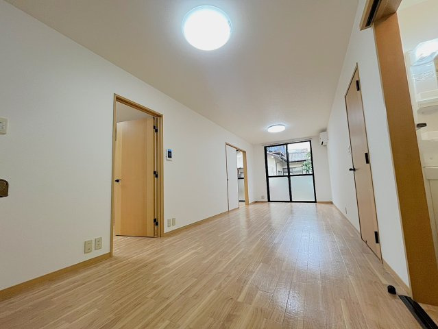 セトル・ヒロの居間・リビング