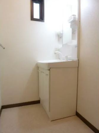 フレグランス大善寺の独立洗面台