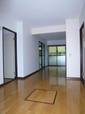 フレグランス大善寺の居間・リビング