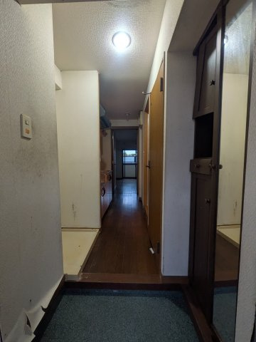 サークルフロントの玄関