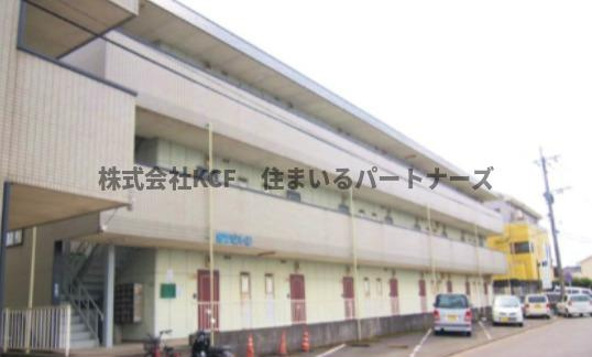 久留米市東合川３丁目の賃貸マンションの外観