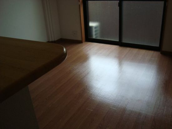 ラ・エレガンス77の洋室