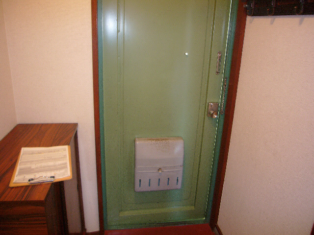 エーデルハイツの玄関