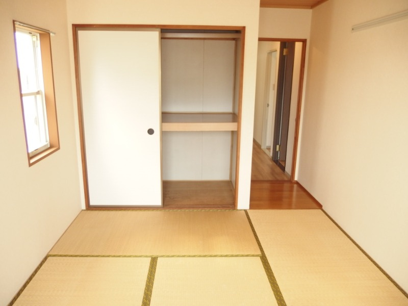 レジデンス東Ⅱの和室