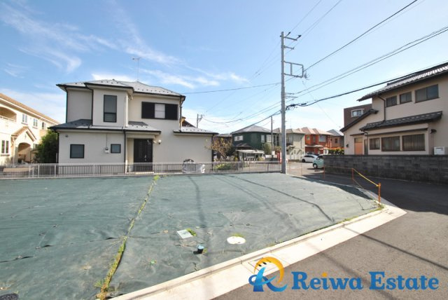 売地　茅ヶ崎市今宿の前面道路含む現地写真