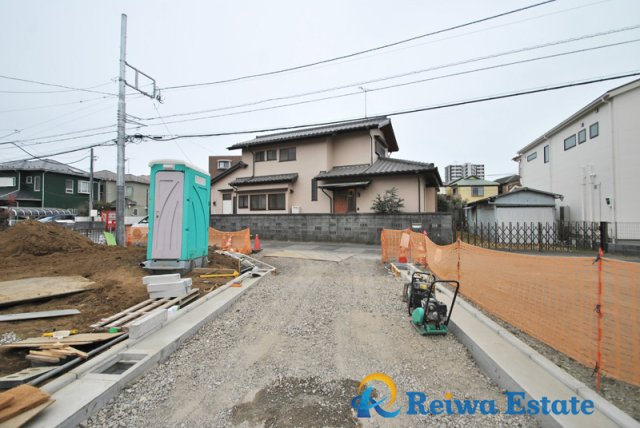 売地　茅ヶ崎市今宿の前面道路含む現地写真