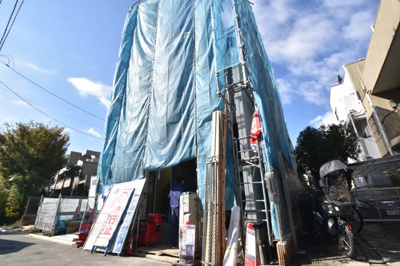 【外観】 | 南台３丁目～パントリースペースを備えた機能的なキッチン～