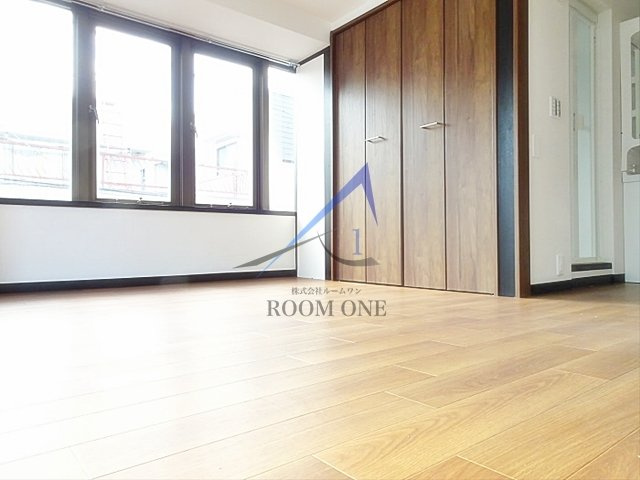 百瀬ビルの居間・リビング|洋室のお部屋です。