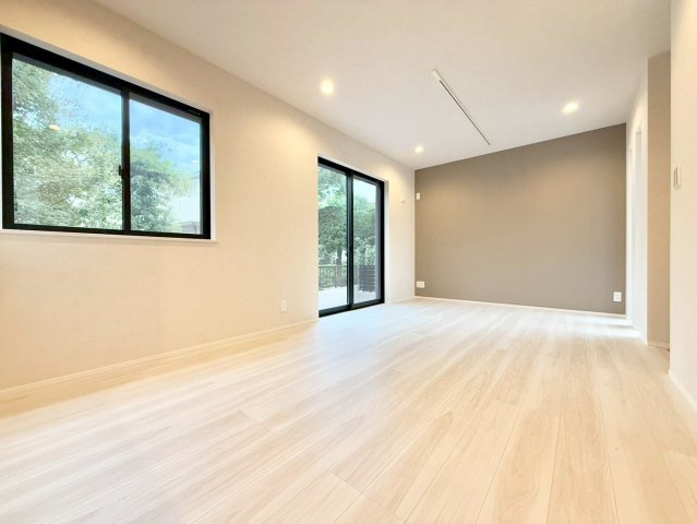 世田谷区喜多見4丁目　新築戸建　全2棟