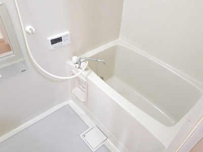 【浴室】 | イーストコート | コンパクトで使いやすいお風呂です