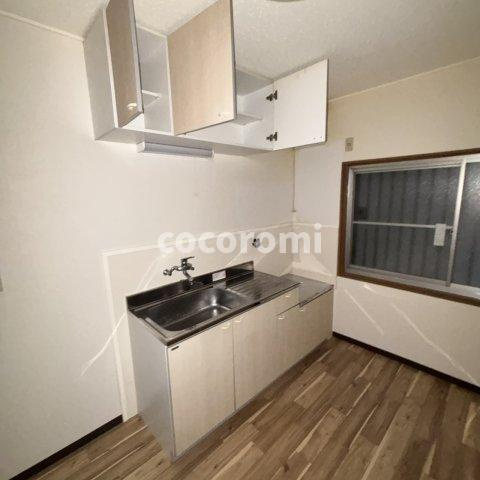 宮野町戸建のキッチン