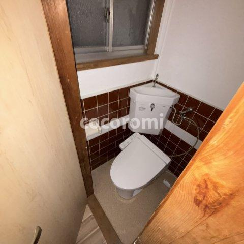 宮野町戸建のトイレ