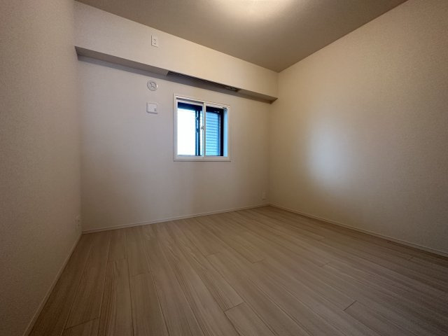 川崎市多摩区登戸の賃貸マンションの居間・リビング