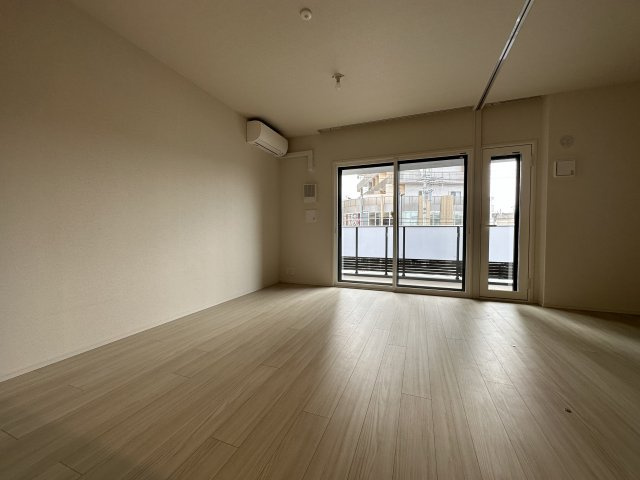 川崎市多摩区登戸の賃貸マンションの居間・リビング