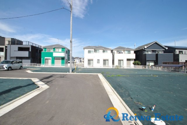 売地　茅ヶ崎市今宿の前面道路含む現地写真