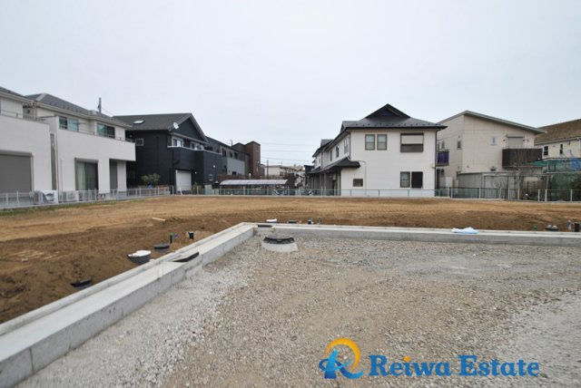 売地　茅ヶ崎市今宿の前面道路含む現地写真