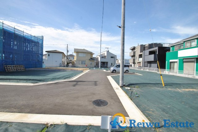 売地　茅ヶ崎市今宿の前面道路含む現地写真