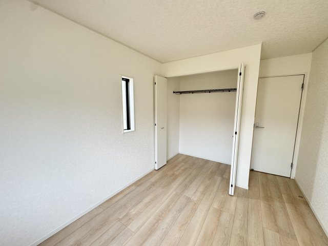 クレイドルガーデン前橋市粕川町新屋第２　１号棟（平屋）の収納|洋室２収納です♪