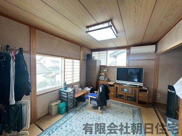 【和室】 | 西川津町中古戸建兼店舗事務所 | 和室があれば客間としても活用できます
