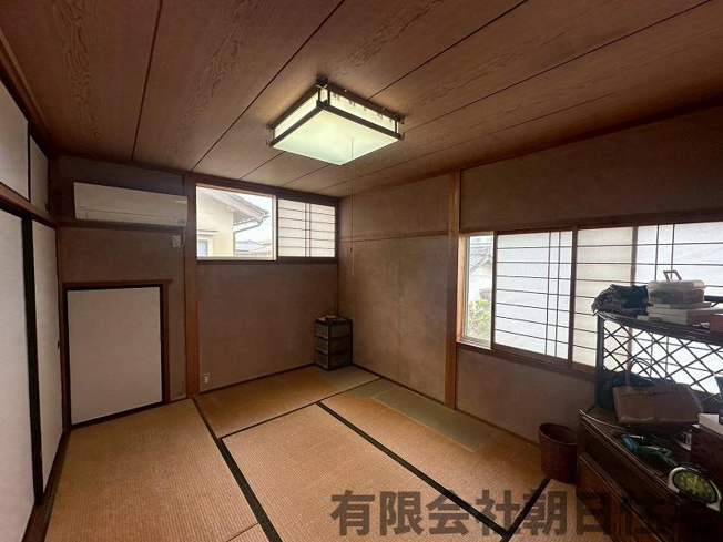 【和室】 | 西川津町中古戸建兼店舗事務所 | ゆったりとくつろげる和室です